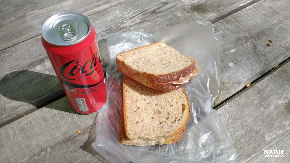Fikapaus vid Liakroken Söderåsens nationalpark Skåne