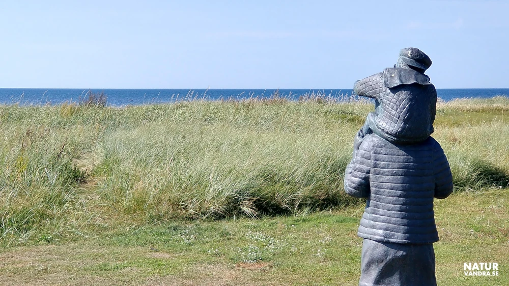 Pappa kom hem Bronsskulptur av Jonas Högströn 2016 i Lerberget i Skåne