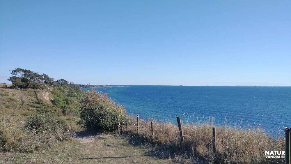 Stig längs Hilleshögs dalar