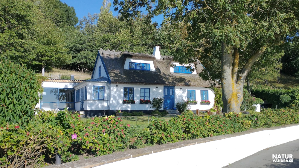 Vackert hus vid Sundvikstranden